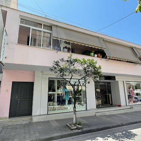 Avocado Balcony Apartment ซารานเดอ ภายนอก รูปภาพ